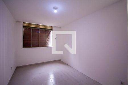 Sala de apartamento à venda com 3 quartos, 60m² em Santa Rosa, Niterói