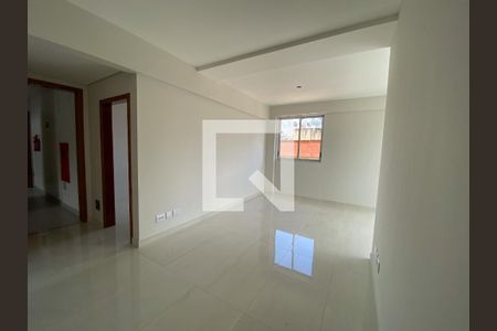 Sala de apartamento à venda com 3 quartos, 90m² em Jardim das Alterosas - 1ª Seção, Betim