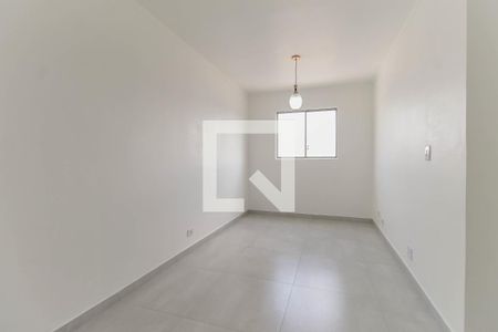 Sala de apartamento para alugar com 2 quartos, 50m² em Vila Jacuí, São Paulo