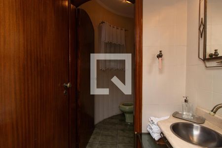 Lavabo de casa de condomínio à venda com 3 quartos, 387m² em Vila Paiva, São Paulo