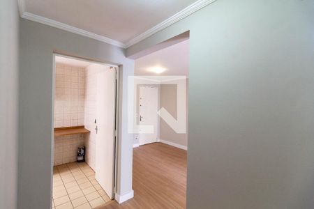 Corredor de apartamento à venda com 2 quartos, 57m² em Bandeiras, Osasco