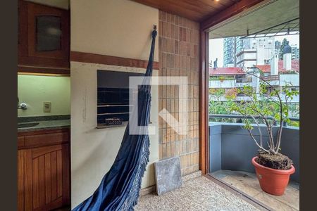 Apartamento à venda com 3 quartos, 143m² em Bela Vista, Porto Alegre