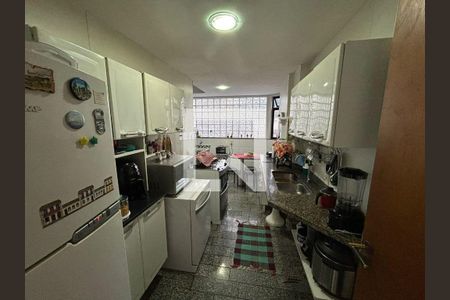 Apartamento à venda com 4 quartos, 187m² em Santa Rosa, Niterói