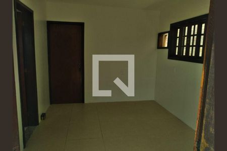 Casa à venda com 3 quartos, 215m² em Matapaca, Niterói