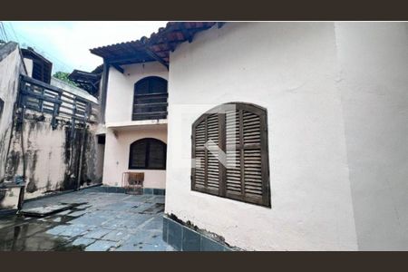 Casa à venda com 3 quartos, 220m² em Maria Paula, Niterói