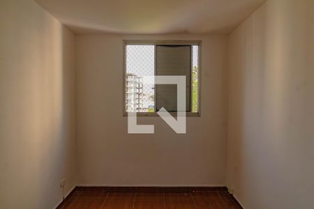 Quarto 1 de apartamento para alugar com 2 quartos, 60m² em Vila Campestre, São Paulo