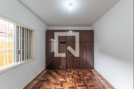 Quarto 2 de casa para alugar com 4 quartos, 300m² em Vila do Encontro, São Paulo