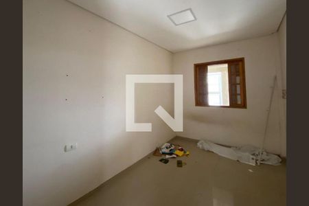 Quarto de casa para alugar com 2 quartos, 100m² em Vila Miranda, Itaquaquecetuba