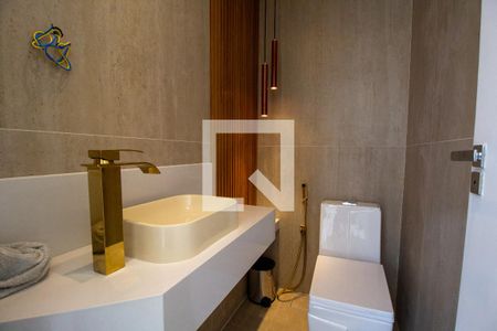 Lavabo de casa de condomínio à venda com 4 quartos, 400m² em Barra da Tijuca, Rio de Janeiro