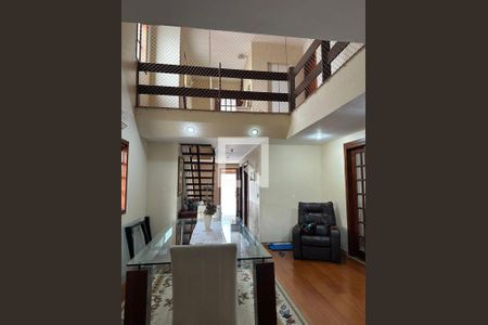 Casa para alugar com 4 quartos, 360m² em Piratininga, Niterói