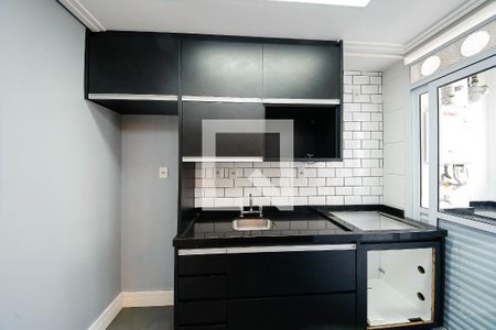 Cozinha de apartamento à venda com 1 quarto, 30m² em Parque Independência, São Paulo