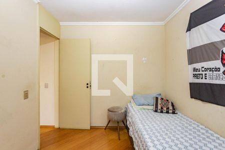 Quarto 2 de apartamento para alugar com 2 quartos, 66m² em Jardim Santa Emília, São Paulo