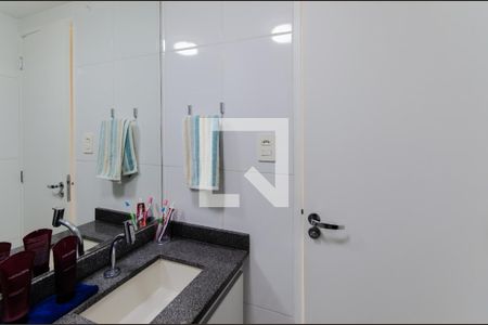 Banheiro de apartamento à venda com 1 quarto, 39m² em Ipiranga, São Paulo