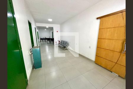 Sala de casa para alugar com 3 quartos, 440m² em Jardim Presidente Dutra, Guarulhos