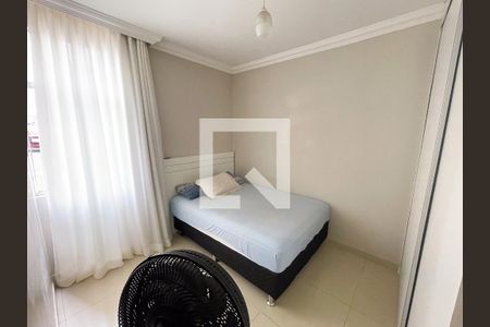 Quarto 1 de apartamento para alugar com 2 quartos, 51m² em Jardim Riacho, Contagem