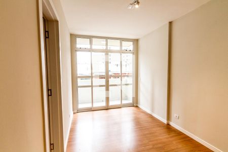 Sala de apartamento para alugar com 3 quartos, 87m² em Bigorrilho, Curitiba