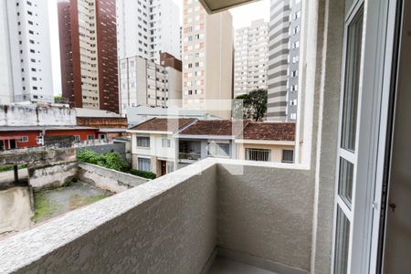 Sacada de apartamento para alugar com 3 quartos, 87m² em Bigorrilho, Curitiba