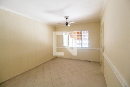 Sala de casa à venda com 3 quartos, 128m² em Vila Pouso Alegre, Barueri