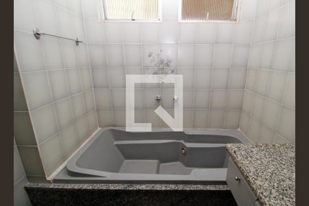 Apartamento para alugar com 4 quartos, 218m² em Anchieta, Belo Horizonte