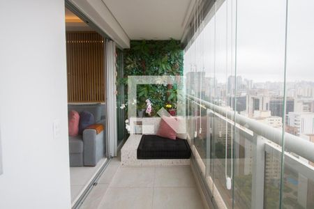 Varanda de apartamento à venda com 2 quartos, 68m² em Santo Amaro, São Paulo