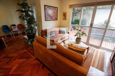 Sala de casa para alugar com 3 quartos, 230m² em Jardim Morumbi, São Paulo