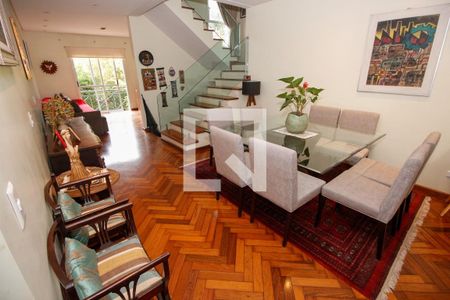 Sala de casa para alugar com 3 quartos, 230m² em Jardim Morumbi, São Paulo