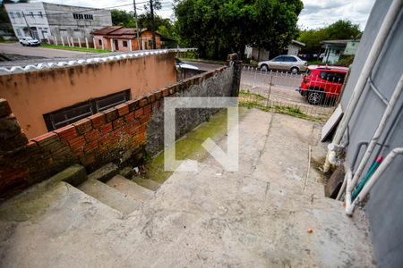 Entrada de casa para alugar com 1 quarto, 25m² em Santa Cecília, Viamão