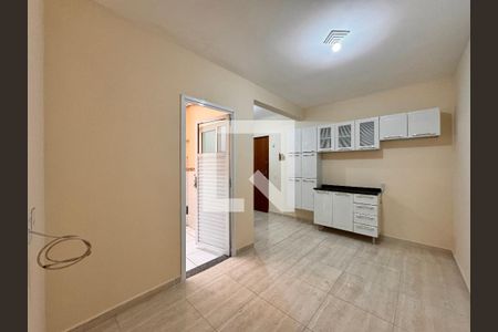 Sala de apartamento à venda com 2 quartos, 44m² em Vila Helena, Santo André