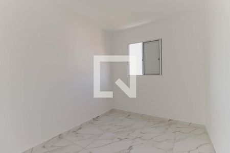 Quarto 1 de apartamento para alugar com 2 quartos, 40m² em Vila Carmosina, São Paulo