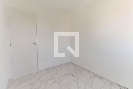 Quarto 1 de apartamento para alugar com 2 quartos, 40m² em Vila Carmosina, São Paulo