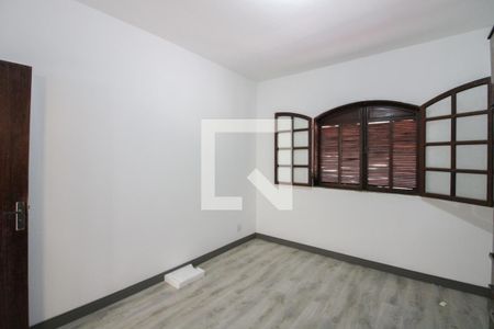 Suíte de casa para alugar com 3 quartos, 400m² em São Bernardo, Belo Horizonte