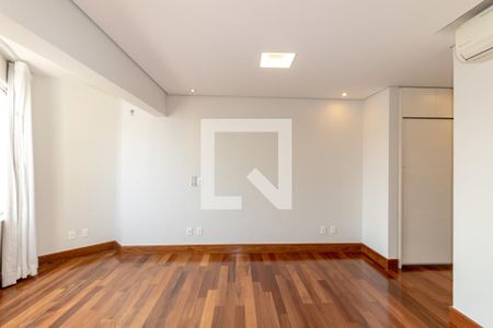 Quarto 1 de apartamento à venda com 2 quartos, 182m² em Itaim Bibi, São Paulo