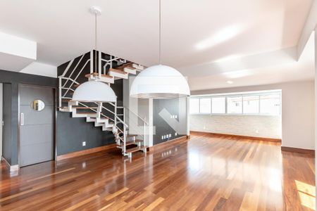 Apartamento à venda com 182m², 2 quartos e 3 vagasSala