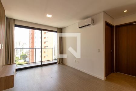 Apartamento para alugar com 1 quarto, 50m² em Cambuí, Campinas