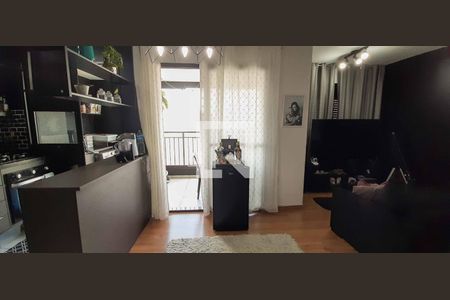 Sala de apartamento à venda com 2 quartos, 57m² em Padroeira, Osasco