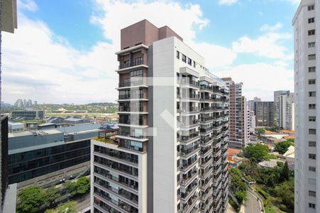 Varanda de kitnet/studio para alugar com 1 quarto, 30m² em Pinheiros, São Paulo