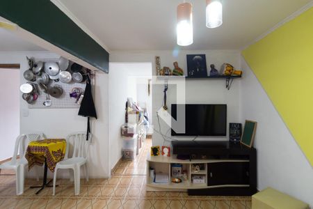 Sala de apartamento à venda com 2 quartos, 47m² em Conjunto Residencial José Bonifácio, São Paulo