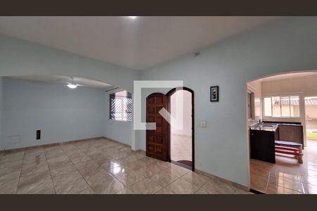 Sala de casa para alugar com 2 quartos, 150m² em Vila Tupi, Praia Grande