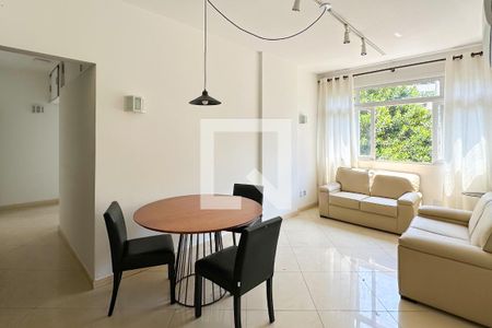 Sala de apartamento à venda com 2 quartos, 79m² em Copacabana, Rio de Janeiro