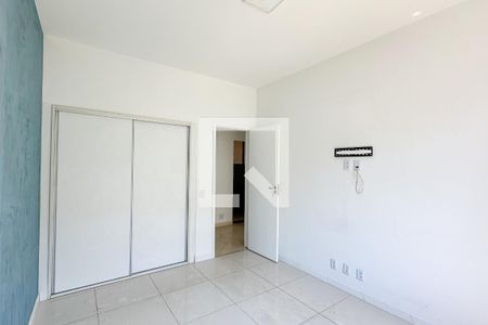 Quarto 01 de apartamento à venda com 2 quartos, 79m² em Copacabana, Rio de Janeiro