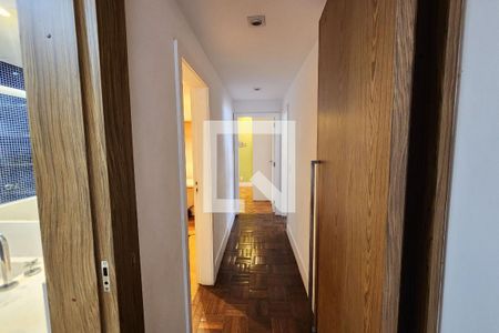 Corredor de apartamento à venda com 3 quartos, 122m² em Flamengo, Rio de Janeiro