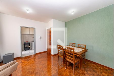 Sala de apartamento para alugar com 3 quartos, 76m² em Padre Eustáquio, Belo Horizonte