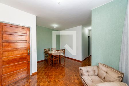 Sala de apartamento à venda com 3 quartos, 76m² em Padre Eustáquio, Belo Horizonte