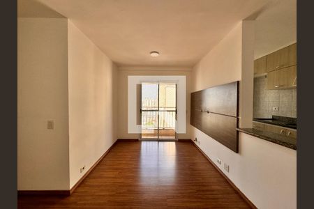 Sala de apartamento para alugar com 2 quartos, 52m² em Vila América, Santo André