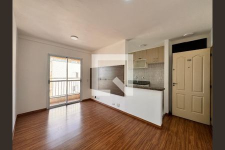 Sala de apartamento para alugar com 2 quartos, 52m² em Vila América, Santo André