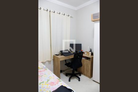 Quarto 2 de apartamento para alugar com 2 quartos, 50m² em Bussocaba, Osasco