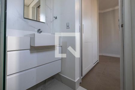 Suíte - Banheiro de apartamento para alugar com 1 quarto, 60m² em Sumarezinho, São Paulo