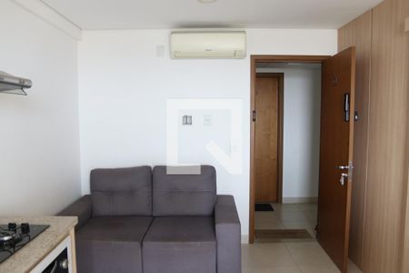 Sala de apartamento para alugar com 1 quarto, 39m² em Jardim Goiás, Goiânia