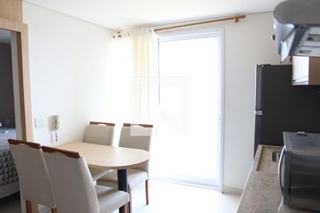 Sala de apartamento para alugar com 1 quarto, 39m² em Jardim Goiás, Goiânia