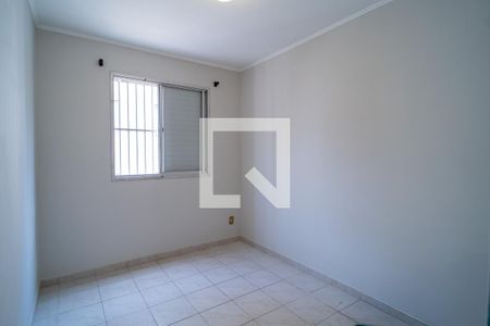 Quarto 2 de apartamento para alugar com 2 quartos, 45m² em Jardim Guadalajara, Sorocaba